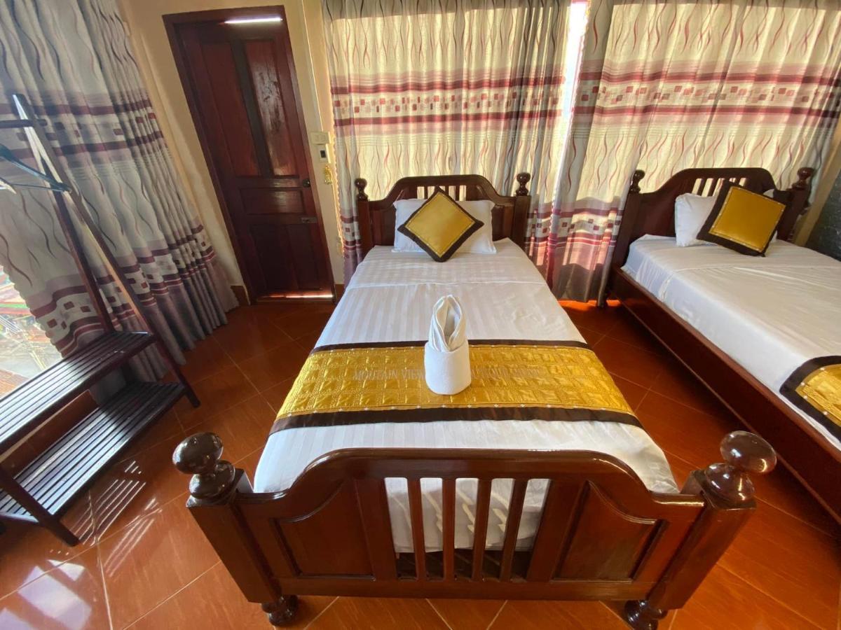 Bountang Mountain View Riverside Hotel Vang Vieng Exterior photo