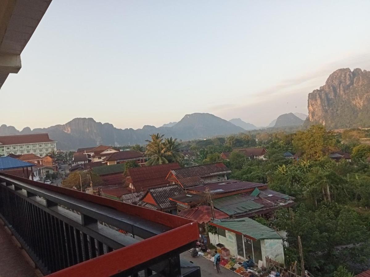 Bountang Mountain View Riverside Hotel Vang Vieng Exterior photo