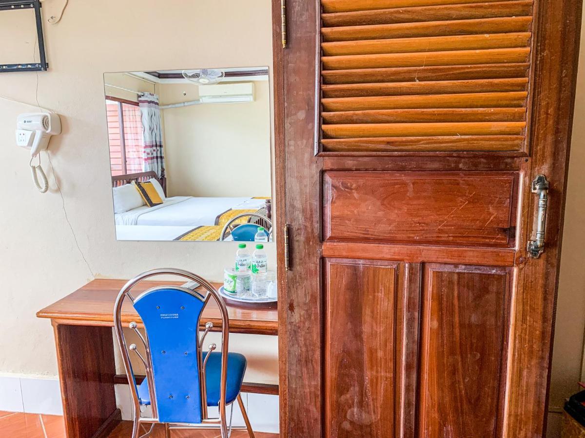 Bountang Mountain View Riverside Hotel Vang Vieng Exterior photo
