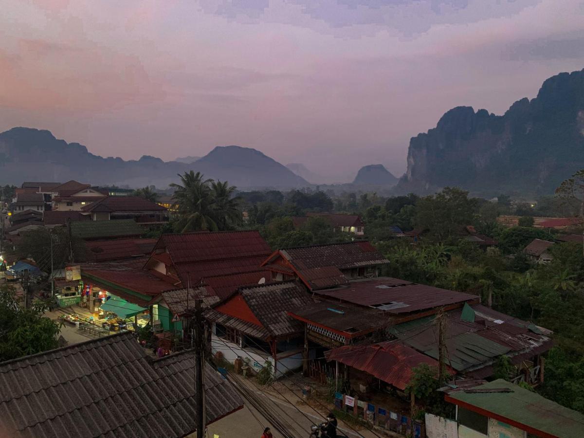 Bountang Mountain View Riverside Hotel Vang Vieng Exterior photo