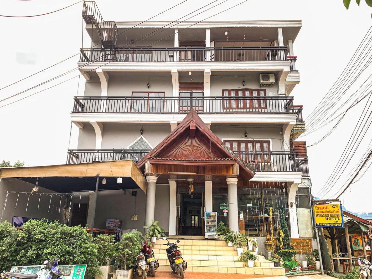 Bountang Mountain View Riverside Hotel Vang Vieng Exterior photo
