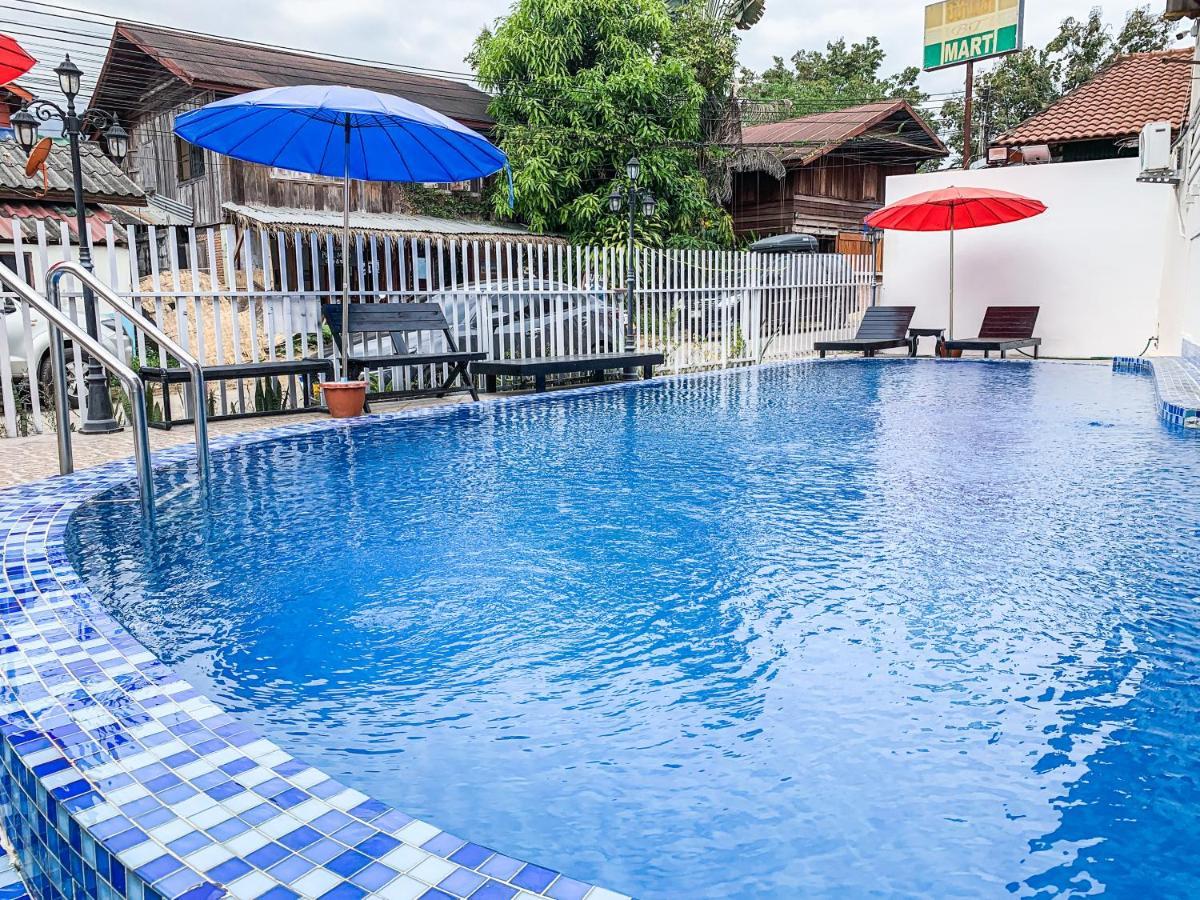 Bountang Mountain View Riverside Hotel Vang Vieng Exterior photo