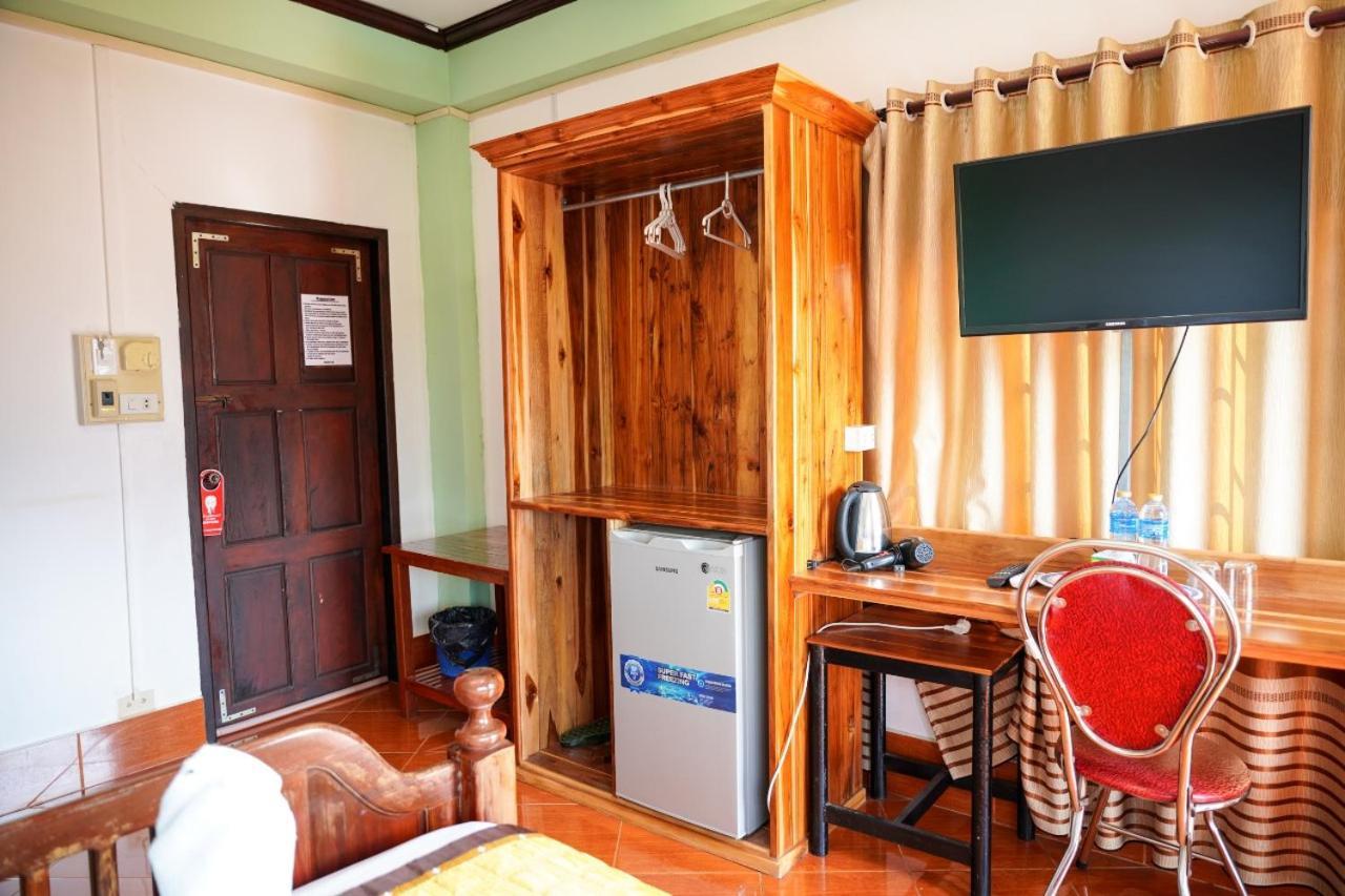 Bountang Mountain View Riverside Hotel Vang Vieng Exterior photo