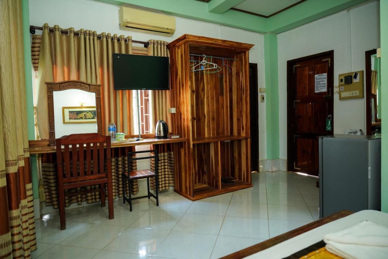 Bountang Mountain View Riverside Hotel Vang Vieng Exterior photo